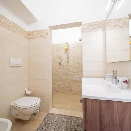 Nabigi' - Centro Storico Appartement *